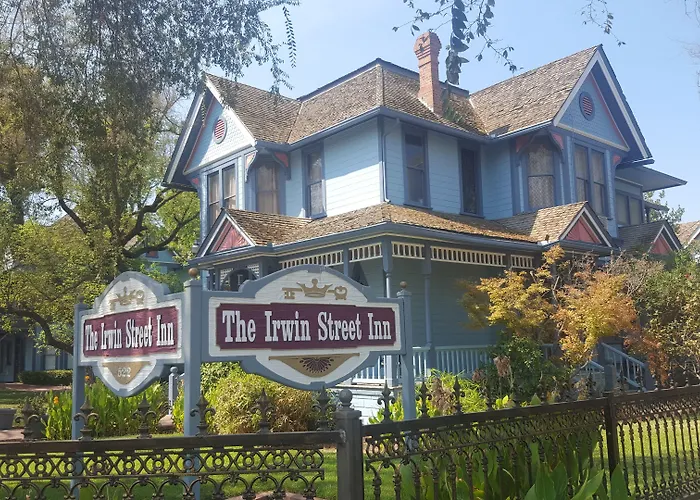 Irwin Street Inn