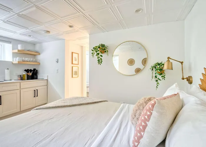Stay Portland - Budget-Friendly Basement Hideaway - 91 Walkscore