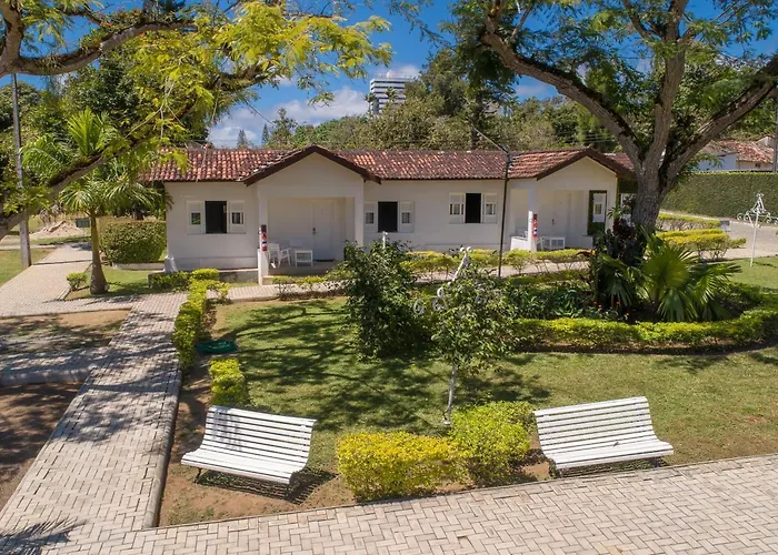 Hotel Tavares Correia