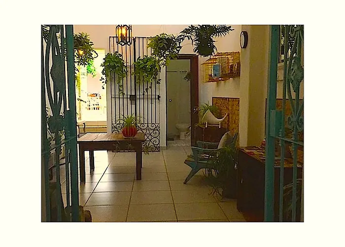 Casa Canario Hostel