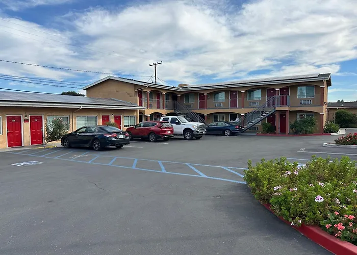 Desert Inn Motel