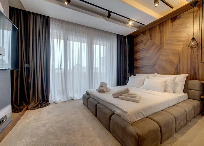 Black Pearl Luxury Suites