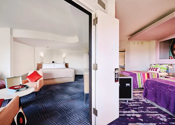 Universal'S Hard Rock Hotel