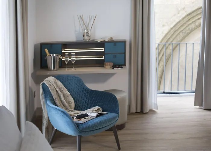 Elys Suites
