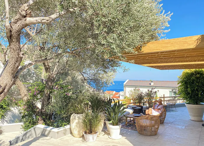 Pilos Suites Turunç