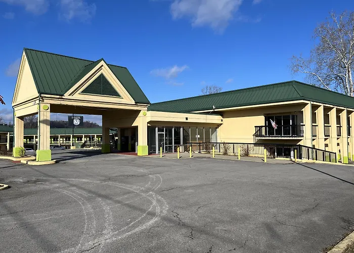 Hotel M Morgantown - Wvu Area