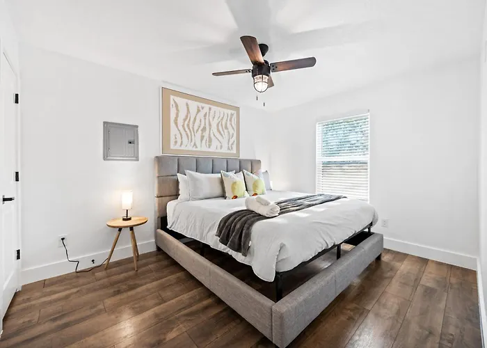 Cozy Modern 1Br Casita - Near Lackland & Seaworld