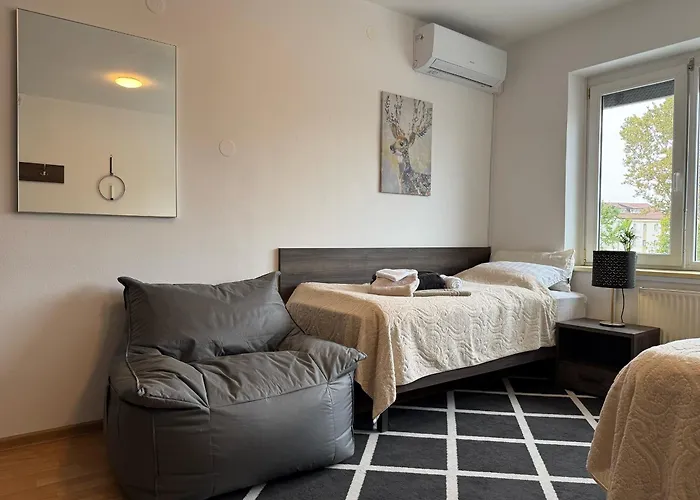 Railwayrooms22