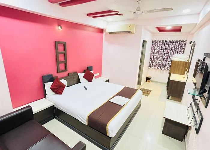 Hotel Shree Sai Palace