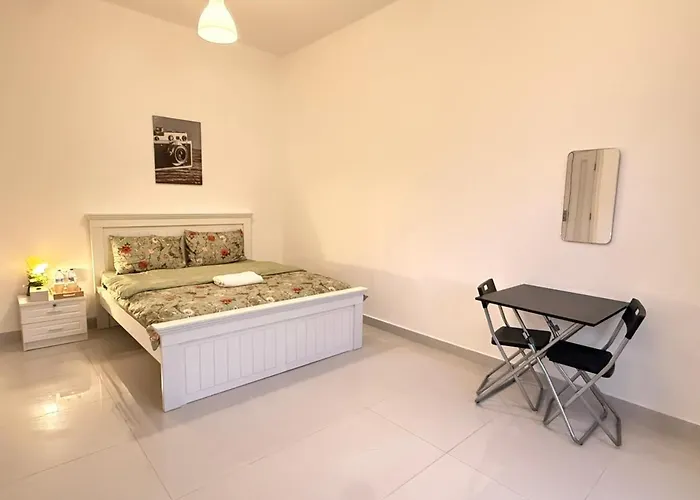 Flora Residence