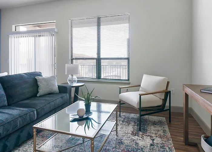 Landing Beautiful 1Bd Gym