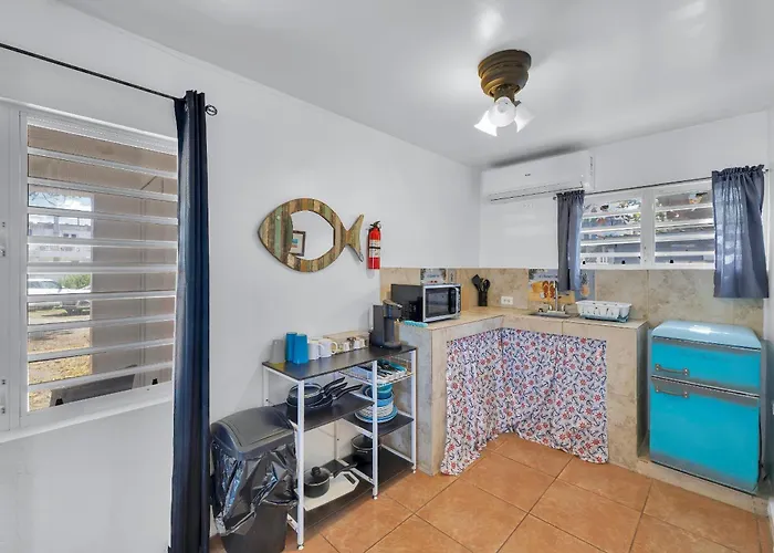 Charming Studio By Sandy Beach - Affordable & Private