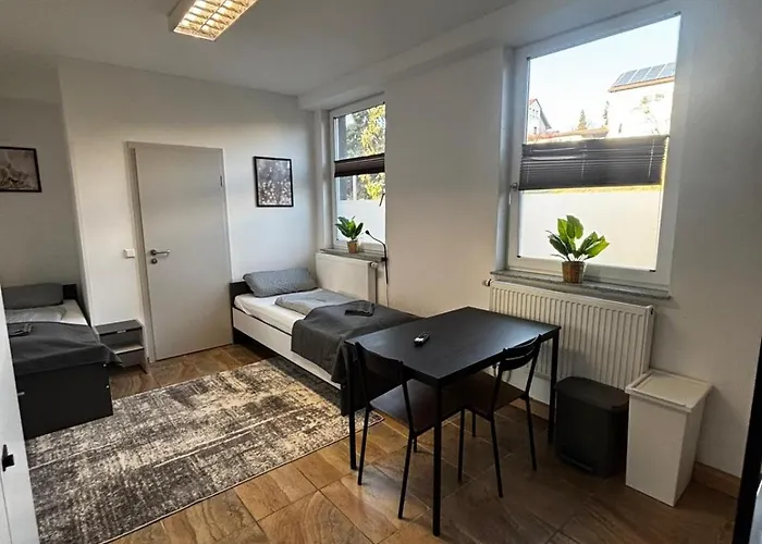 Monteur Boardinghouse Workhomes Zuffenhausen