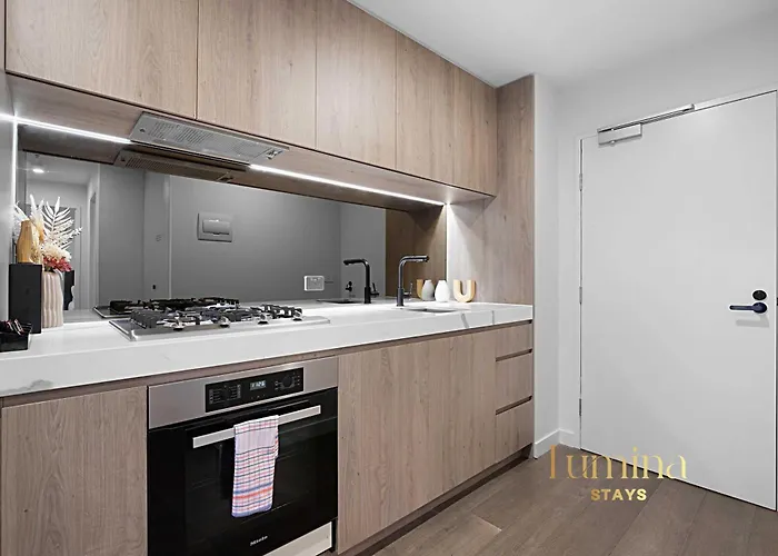 Lumina Suites