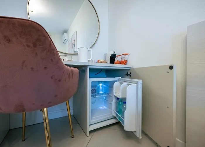 Milena Suite Apartments