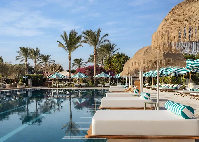 Desert Rose Resort