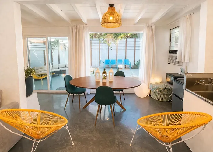 A Place in the Sun: Adults-Only Midcentury Boutique with Heated Pool