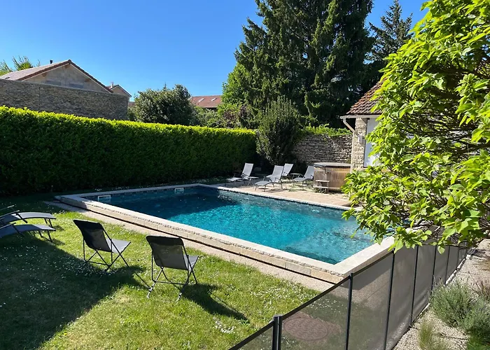 Le Saint-Hilaire