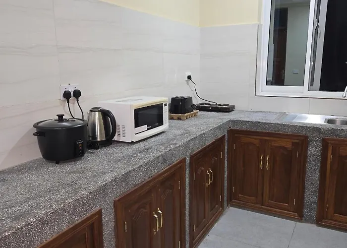 Al-Mendhiry Apartment