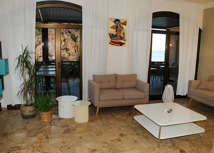 Les Flots Bleus Hotel Porto 