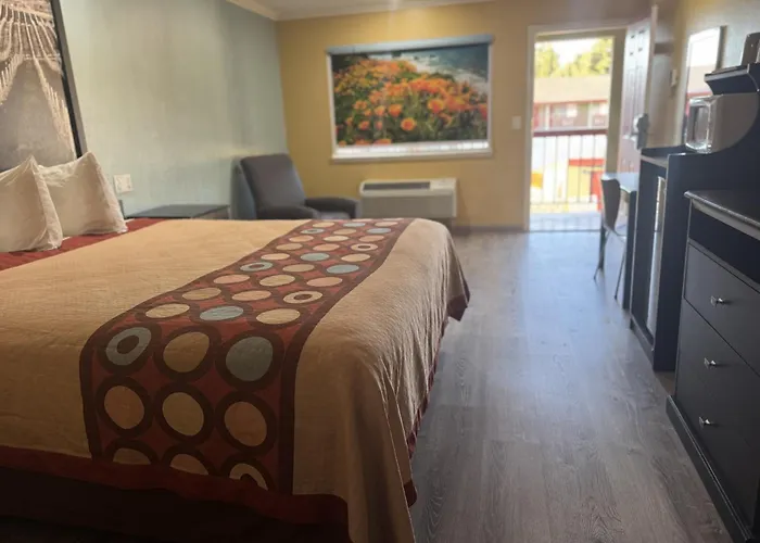 Inn At King City