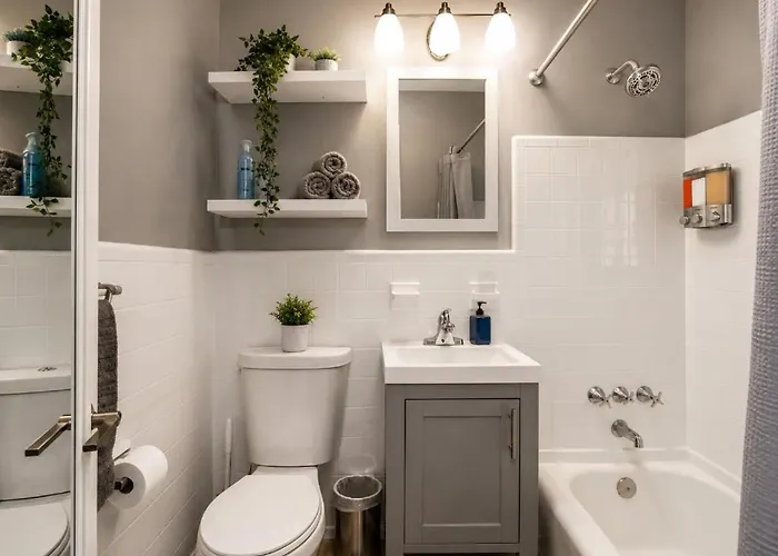 Cozy 1 Bdr Unit By Beach, Mall, & Downtown Ftl