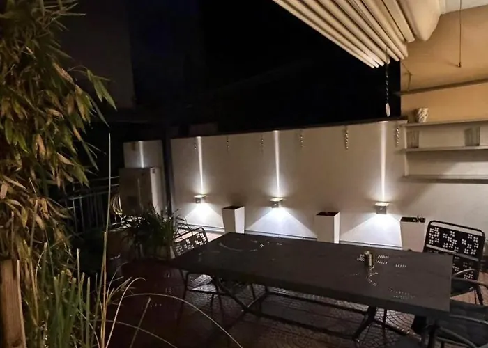 Smart-House-Central-Rent-Rooms-With-Air-Conditioning Free Parking Bergamo