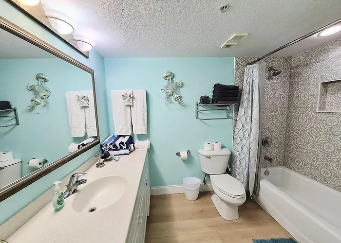 Sunkissed-Modern Oceanfront Condo Daytona Beach
