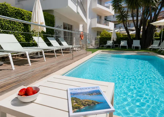Résidence Carlton - Rénovée avec Piscine Beaulieu-sur-Mer