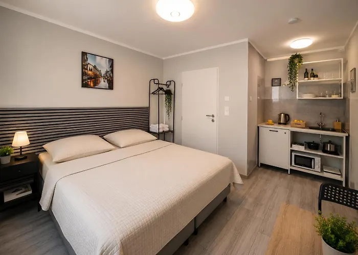 Modern Living Apartment Hotel