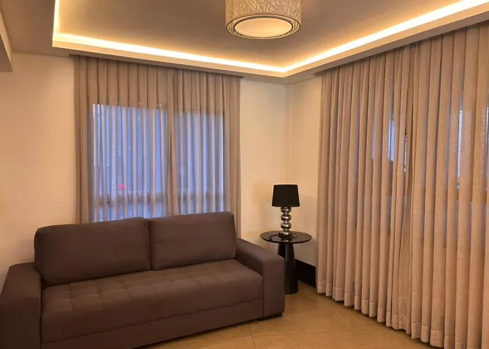 Saionara Hotel