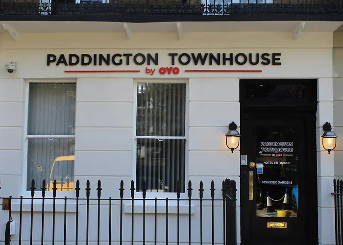 Oyo Townhouse 30 Sussex Hotel, London Paddington