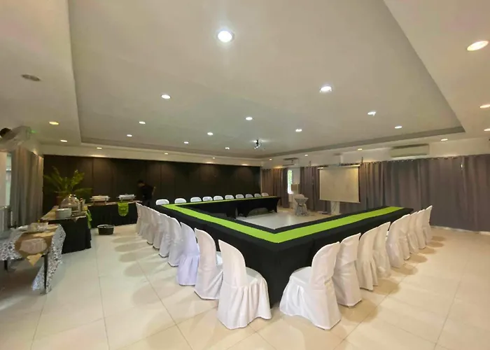 Pina Colina Resort Tagaytay City By Reddoorz