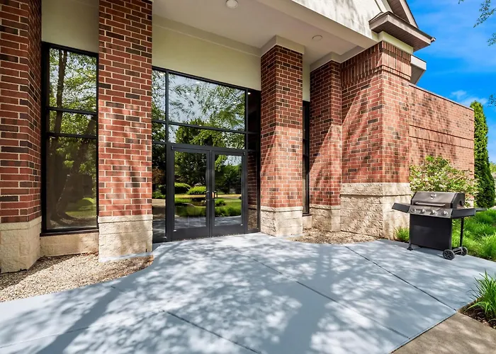 Hampton Inn & Suites East Lansing Okemos