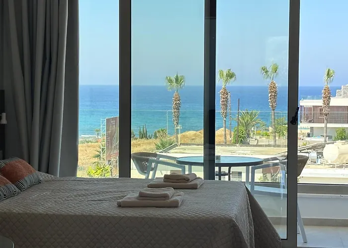 Harmony Seaview Apartments