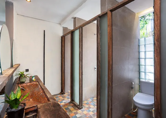 Bong Lux Hostel Nusa Lembongan