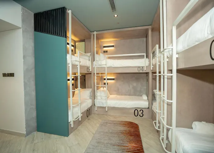 Sesaya Poshtel & Bistro - Colombo'S Newest And Finest Poshtel Dorms And Rooms