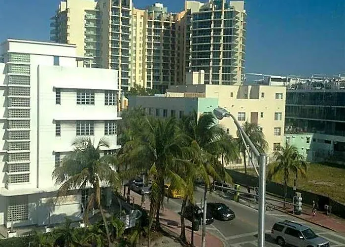 Collins Avenue Hostel