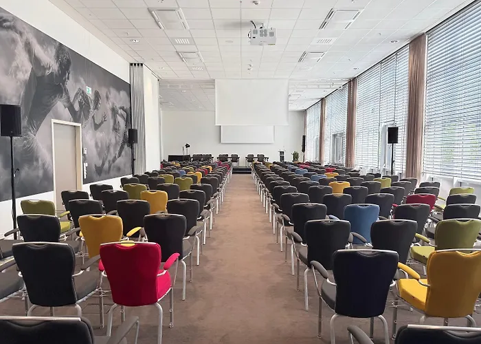 Tulip Inn Hotel Duesseldorf Arena - 2 Minuten Fussweg Zur Messe