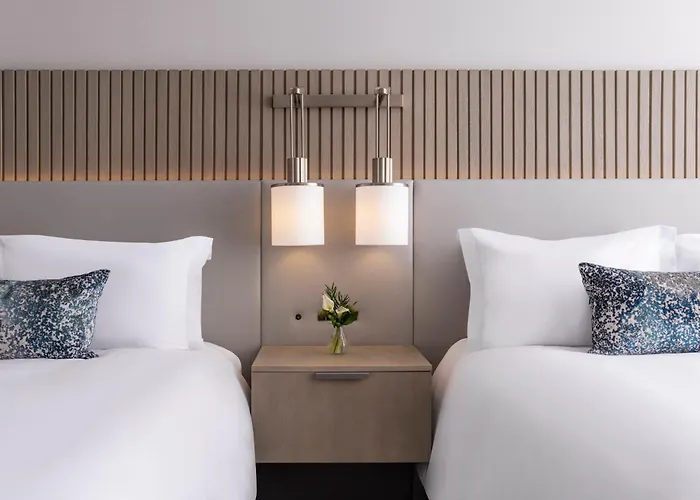 Loews Arlington Hotel