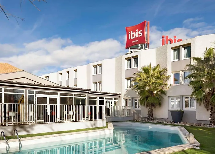 Ibis Arles Hotel