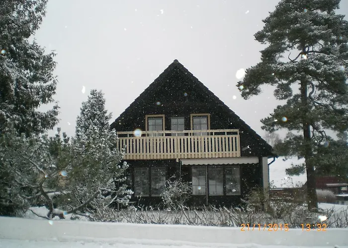 Anitas B&B Stockholm/Vaellingby