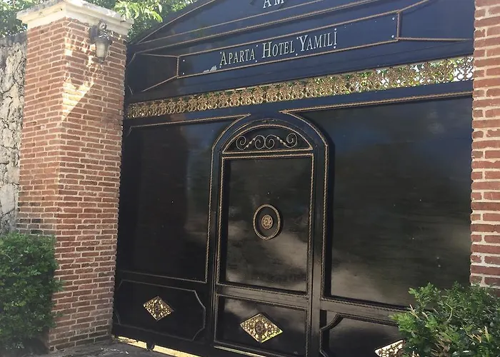 Hotel Yamili
