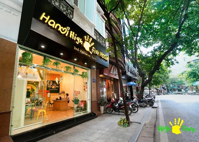 Hanoi High Five Hostel