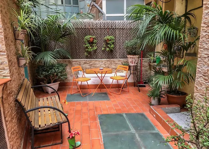 La Isla Hostal