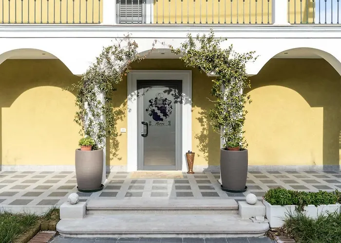 Villa Marra