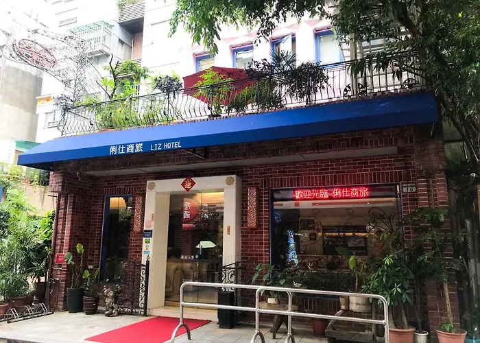 Liz Hotel
