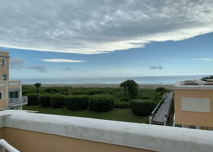 Royal Mansions Resort Cape Canaveral