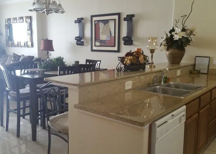 Ocean Reef 2 Bedroom/2 Bath!