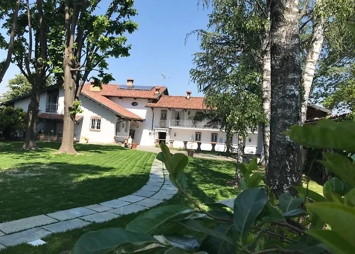 ANTICA VILLA CUNEO- Guest House - B&B e non un Hotel a Coni